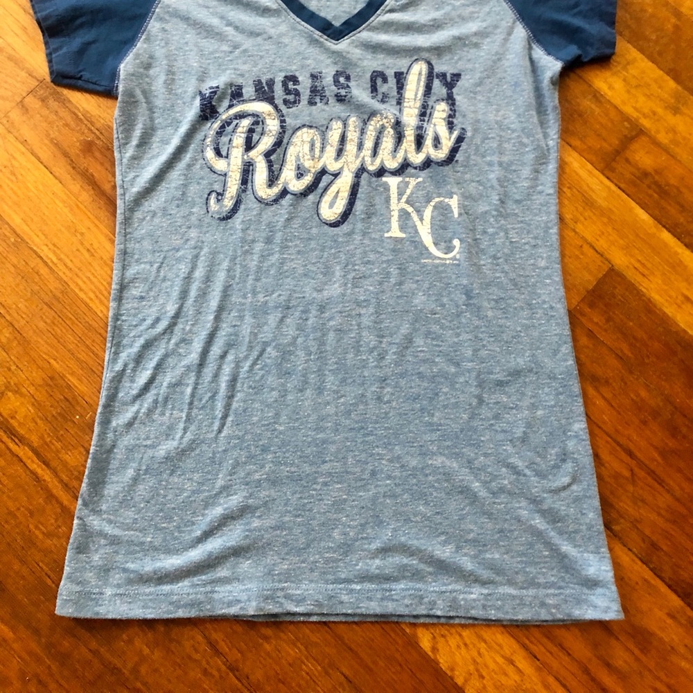 Women’s Kansas City Royals Shirt - Picture 3 of 3